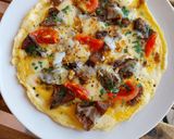 Foto del paso 9 de la receta: Tortilla abierta de rovellons, emmental y tomate