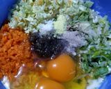 Foto langkah ke 1 dari resep Lumpia Telur Gulung.