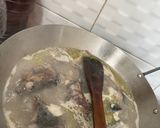 Foto langkah ke 3 dari resep Tongkol Bumbu Bawang dan Tomat.