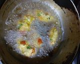 A picture of step 3 of Tomatoes Pakoda.