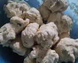 Foto langkah ke 2 dari resep Kripik bawang renyah dn simple.
