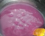 A picture of step 3 of Karachi halwa.