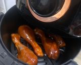 Foto langkah ke 4 dari resep Gochujang Roasted Chicken.