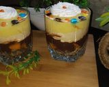 A picture of step 12 of Mango Custard Shots.