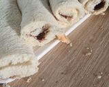 A picture of step 4 of French Toast Roll-Ups with Sandwich Bread 🍞🍫.
