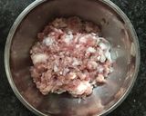 Hình bước làm 2 của món Nấm xào thịt băm