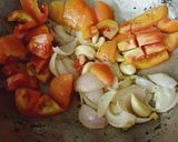A picture of step 1 of Paneer lababdar.