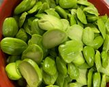 Foto langkah ke 1 dari resep Sambel pete cumi asin.
