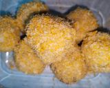 Foto langkah ke 3 dari resep Bola Ubi Cokelat Crispi.
