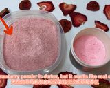 A picture of step 10 of Handmade Strawberry Powder.