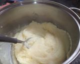 Foto del paso 2 de la receta: Medialunas con copos de puré instantáneo:sin gluten y vegan!💯🎉