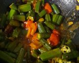 A picture of step 11 of Masala Bhindi Do Pyaza.