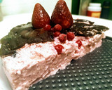 Foto del paso 8 de la receta: Mousse de fresas frescas y queso batido
