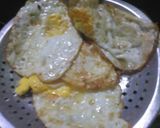 Foto langkah ke 2 dari resep 14.Telur ceplok kuah kecap #bikinramadanberkesan.