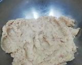 A picture of step 1 of Tikki Burger.