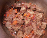 Foto del paso 10 de la receta: Ternera estofada, con verduras de temporada