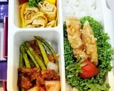 Foto langkah ke 6 dari resep Mommy bento Babi goreng tepung saus tiram.