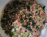 Foto del paso 3 de la receta: Torrejas de espinaca y chorizo