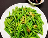 Hình bước làm 3 của món Đậu Que Xào Tỏi Chay