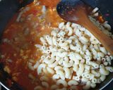Foto langkah ke 7 dari resep Seblak Kuah Makaroni Ceker.