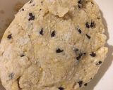 A picture of step 1 of Yogurt and Chocolate Cookies.