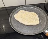 A picture of step 4 of Naan bread.