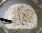 Foto del paso 3 de la receta: Tartitas de queso Roquefort y pera 😋