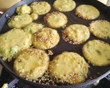 A picture of step 4 of Handvo appe (gujrati breakfast).
