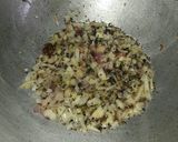 A picture of step 5 of Stuffed daal paratha.