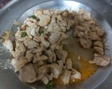 A picture of step 1 of Singapore chicken noodles rice.