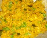 A picture of step 4 of Gobhi Paratha.