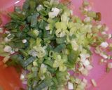 Foto langkah ke 2 dari resep Martabak Sayur Mini.