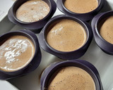 Foto del paso 4 de la receta: Flan de chocolate con mandarina