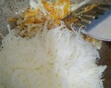 Foto langkah ke 4 dari resep Lumpia Bihun.