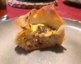 Foto del paso 4 de la receta: Cestas estilo quiche rellenas de bacon, cebolla, queso y trigueros