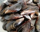Foto del paso 1 de la receta: Mejillones con pipirrana