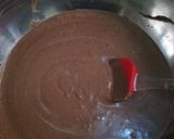 A picture of step 5 of Chocolate cake with chocolate ganache and whipped cream icing.