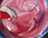 Foto del paso 8 de la receta: Tarta de mousse de frutos rojos (sin horno)