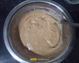 A picture of step 2 of Tiranga Idli Cake Sandwich.
