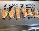 Une image de l'étape 2 de Roulés de poulet au bacon,emmental,moutarde douce et champignons.