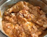 A picture of step 2 of Best chicken masala.