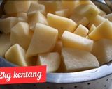 Foto langkah ke 2 dari resep Kentang Panggang Keju ala Rianti Kitchen.