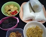 Foto langkah ke 1 dari resep Lontong Mie Khas Surabaya.