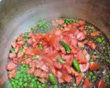 A picture of step 3 of Vegetable pulao.