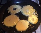 Foto del paso 2 de la receta: Buñuelos de manzana