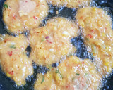 Foto langkah ke 3 dari resep Dadar jagung (bakwan jagung) Surabaya.