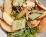 Foto del paso 2 de la receta: 371. Ensalada de manzanas y nueces con vinagreta de mostaza y miel