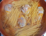 Foto del paso 10 de la receta: Muslos de pollo con espaguetis partidos y Sindhi biryani