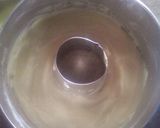 Foto langkah ke 4 dari resep Bolu kukus 2 rasa(simpel) with dandang no mixer.