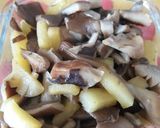 Foto del paso 3 de la receta: Setas con manzana🍄🍏